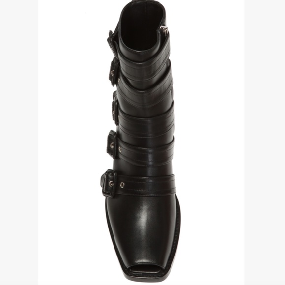 BURBERRY BURBERRY BLACK ‘ALBERTINA’ ANKLE BOOTS WITH CUT-OUT - Picture 5 of 11